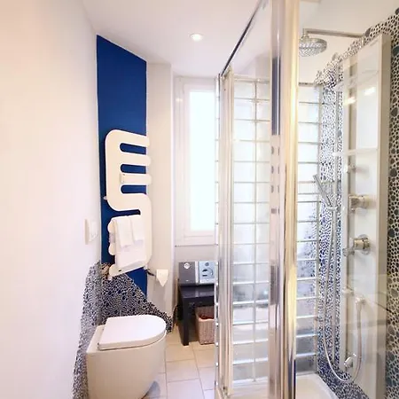 아파트 2 Bed Flat In Great Area 로마