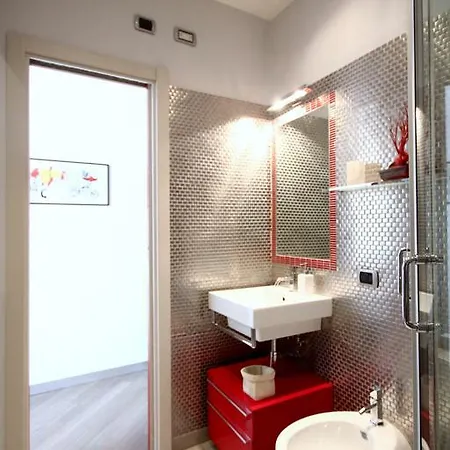 2 Bed Flat In Great Area 아파트 *