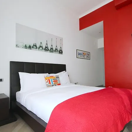 2 Bed Flat In Great Area 아파트 *